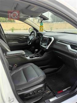 GMC Acadia